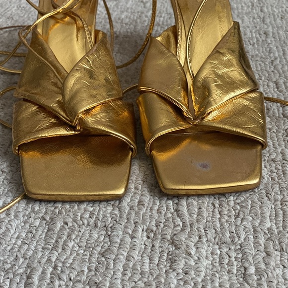 Zara Gold Foil Metallic Leather Ankle Wrap Tie Square Toe Kitten Heel Sandal - Picture 8 of 12